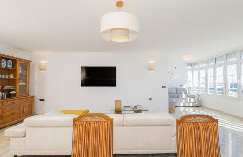 Cubo's Apartamento Seaview Port & Free Parking - Photo 20