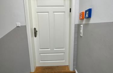 Modernes City-Apartment mit Blick in den Park und 2 Bäder H9 - Photo 77