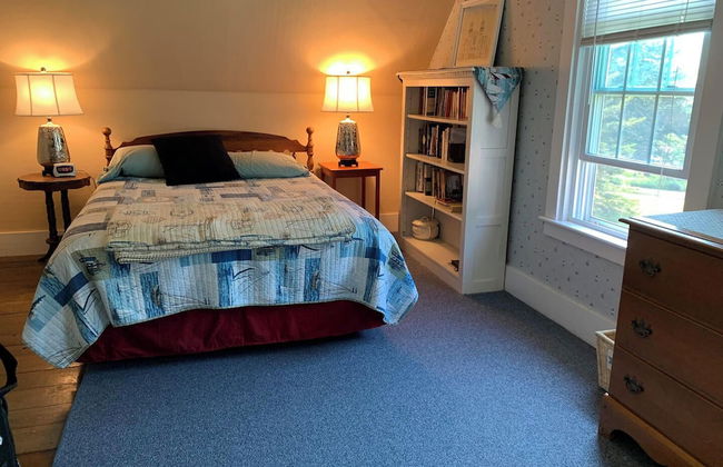 Geary House at Fifield Point - Photo 2