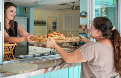 Golf Cart-Jacuzzi-Surfing Abode on Hutchinson Island - Foto 42