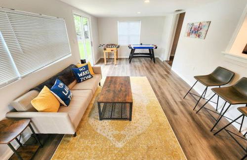 Astor River House with 2 private boat slips - Photo 5