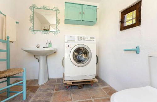 Villa con piscina cerca de la playa - Photo 24