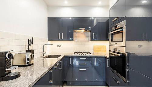 Stylish Shepherd's Bush Flat w/ Patio - Foto 2