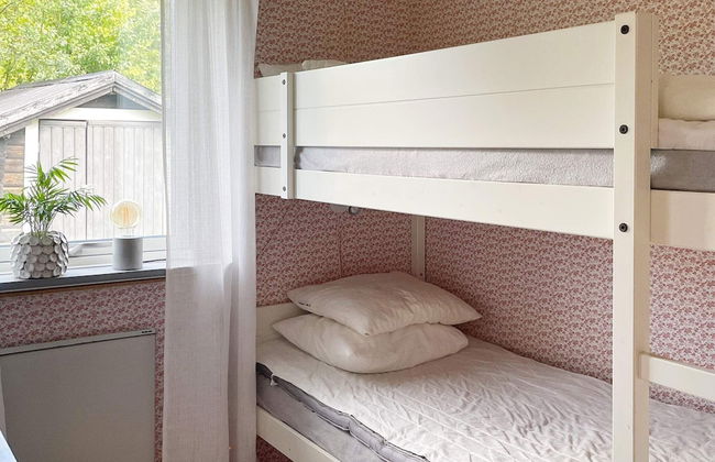 6 Person Holiday Home in Granna - Foto 2