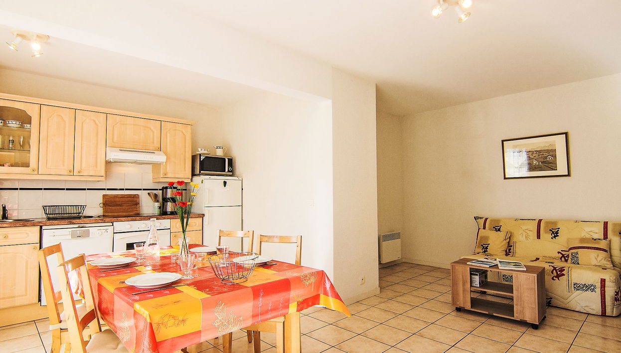 Kitchen / Dining Room