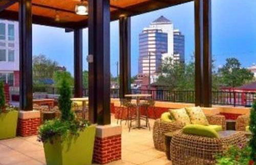 100 Year Old Historic Brick 2BR Loft High Ceiling3 - Foto 65