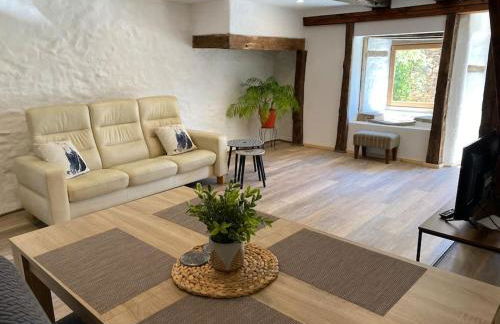 Home in Champagnac La Riviere with shared pool - Foto 1