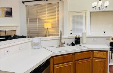 The Blue Door Oasis 4BR 2 BATH with 6 Beds Frisco with Arcade, Games, Office - Foto 50