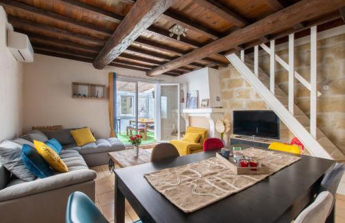 Maison familiale à 2 min à pied de l'Institut A Armand Calme Jeux babyfoot Jacuzzi Proche Mer - Foto 3