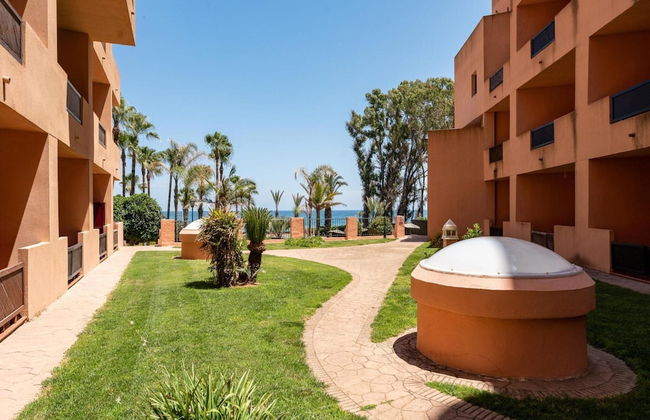 Beachfront Apartment -don Juan Manilva - Photo 20