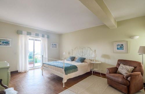 Moradia Milú frente à praia - Foto 14