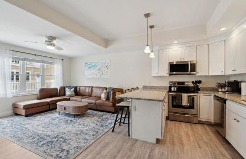 Ashworth Escape Balcony Steps to Beach AC - Foto 8