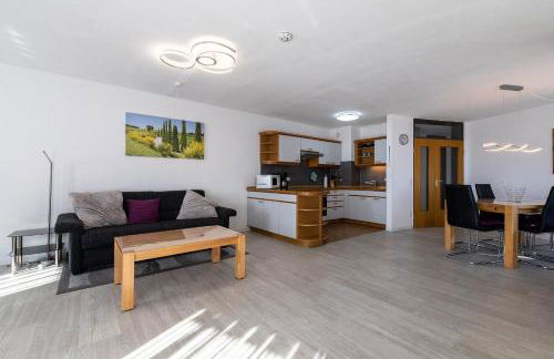 Ferienwohnpark Immenstaad am Bodensee Zwei-Zimmer-Apartment 53 17 - Foto 1