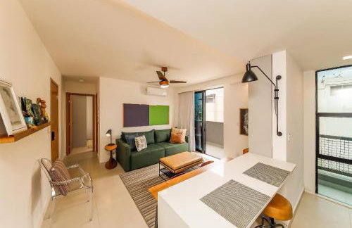 Ap Conforto Quarto e Sala com Ar e ampla Varanda - Foto 12