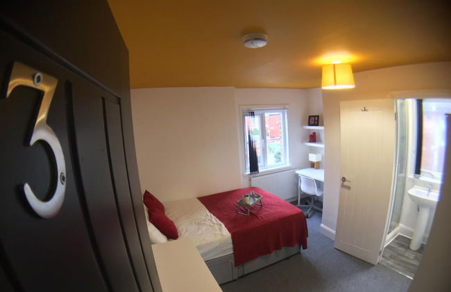 Townhouse @ 87 Walthall Street Crewe - Photo 13