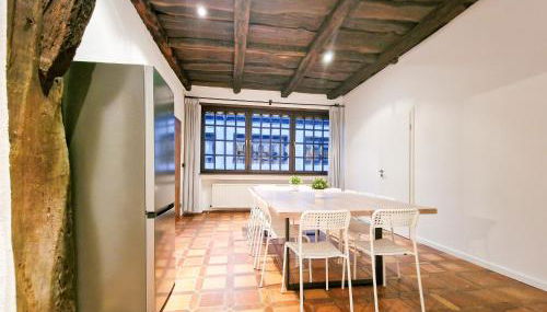 Tolstov House - 6 Room House with Terrace and Parking - 30 Min Messe DUS - Foto 4