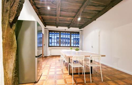 Tolstov House - 6 Room House with Terrace and Parking - 30 Min Messe DUS - Foto 4