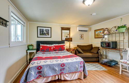 Shared Hot Tub and Fire Pit Tranquil Whittier Gem! - Foto 14