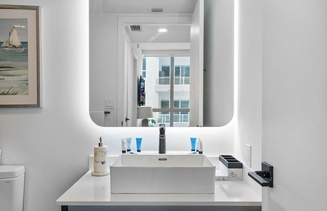 Condo in the Heart of Downtown Miami - Photo 18