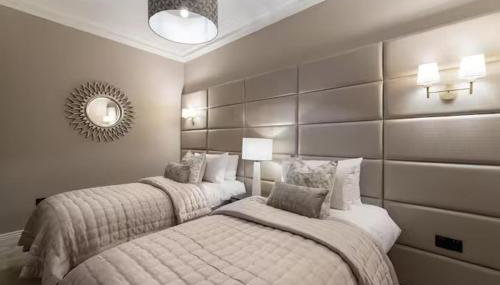 Family Small group - Parking - WiFi - Sleeps 6 - Foto 3