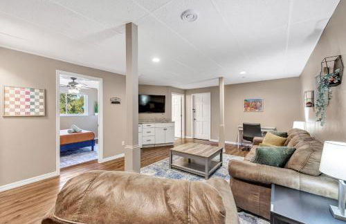 The Goat House Waterfront Hottub Stargazing - Foto 79