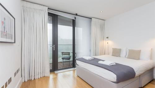 Portobello Apt with Floor-to-Ceiling Views - Foto 5, towels