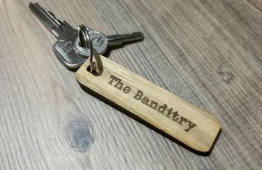 The Banditry, Glastonbury - Photo 20