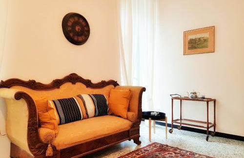 Medieval Pieve, holiday home with garden, WiFi & parking - Foto 1