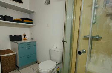 Charmante petite maison entre ville et campagne avec piscine - Foto 7