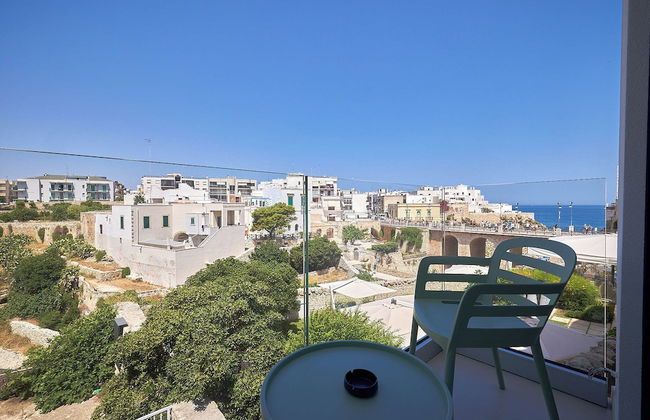 White Coast - Photo 51