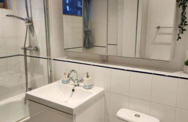 Stylish 1-Bedroom Haven in Central London - Photo 4