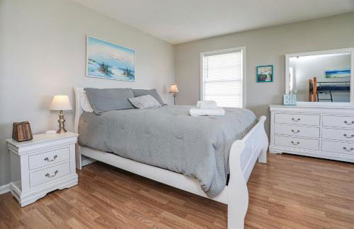 Spacious Home with Waterfront View-Welcome Pets - Foto 21