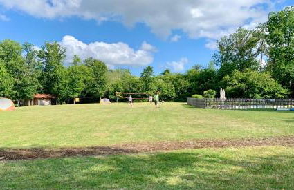 Les Perroutis - Foto 7