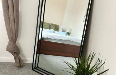 New 2 Bed House in Drakelow, Staffordshire - Photo 2