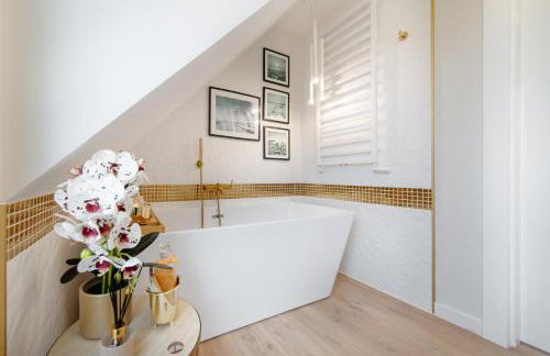 Całoroczny Domek Hampton Lubniewice, jezioro, jacuzzi - Foto 17