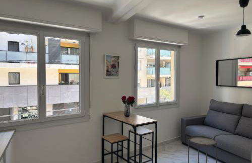 Studio Proche Tram accès Centre Ville Plage - Foto 3