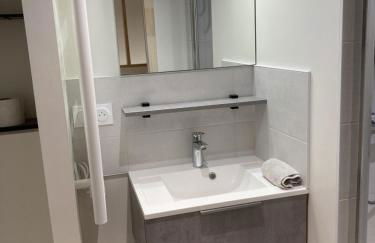 La Maison du Cocher - Chambre indépendante climatisée en Hypercentre - Lit Queen Size - Foto 9