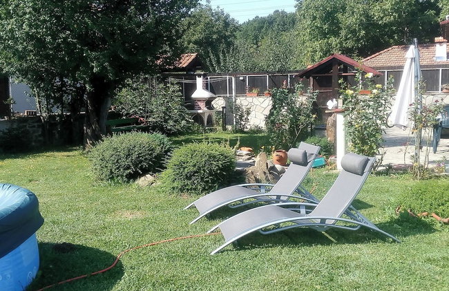 Three Bedroom House With Garden Only 10 km From Veliko Tarnovo - Foto 16
