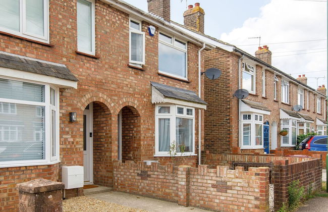 Stylish 2 Bed City Stay - Photo 28