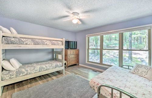 Furnished Deck with Views Hot Springs Cottage - Foto 17