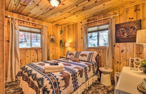 California Retreat with Deck, Fire Pit and Grill! - Foto 14