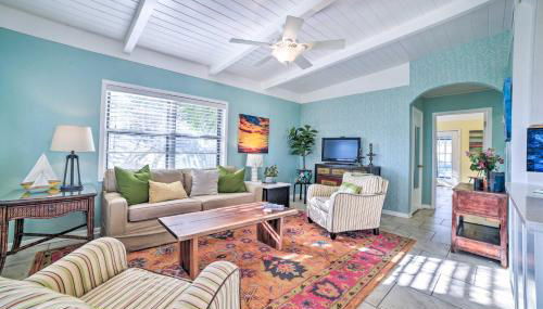 Walk to Beach PCB Retreat with Private Pool! - Foto 4