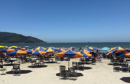 Apto 711 - Elegância com vista parcial da Praia - Foto 29
