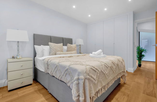 Three Bed Spacious Apartment in Dalston - Foto 18