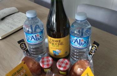 Maison Cosy entre CAP FREHEL et SAINT MALO 1km PLAGE 5min GR34 Wifi Jardin Vélos "CASA OHANA" - Foto 16