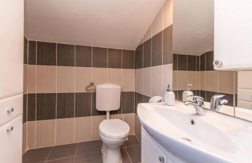 Four-Bedroom Holiday Home In Pristeg - Photo 26