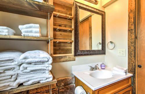 Lake Pepin Cottage with Patio - Walk to the Marina! - Foto 14