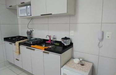 Flat 03 Tranquilo, prático e com ótima localização - Foto 2