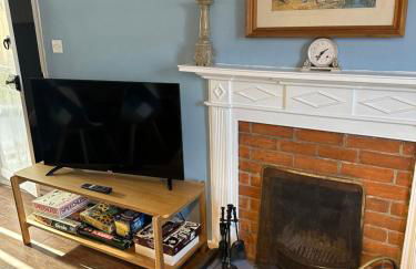 2 bedroomed fisherman’s cottage near quay - Foto 17