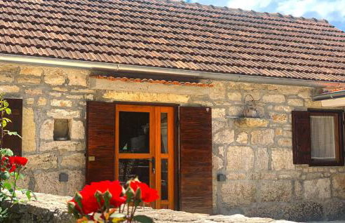 1 Bedroom Lovely Home In Medvida - Foto 12